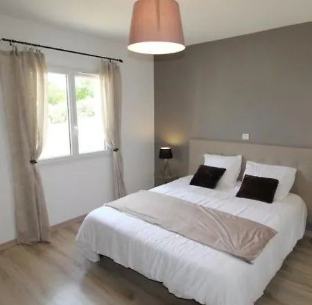 De Charme & Sa Piscine Privee - Ardeche 펜션 레반