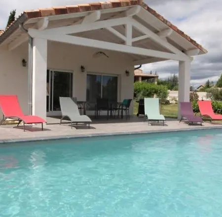 De Charme & Sa Piscine Privee - Ardeche 펜션 레반